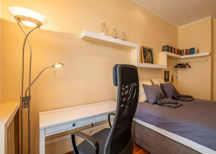 Charming 2bdr In Historic Center With Parking *